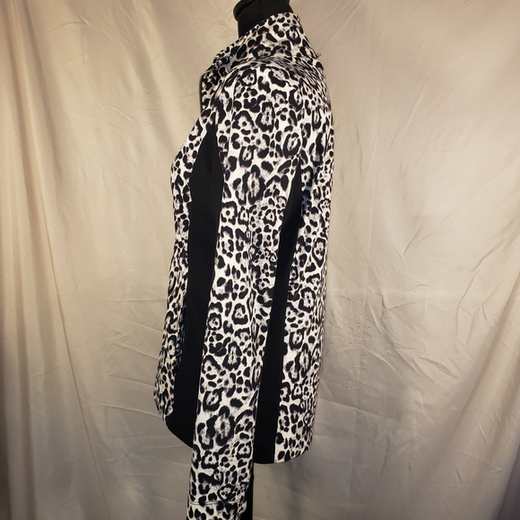 Jones New York Black and White Animal Print Warm up Jacket - PS - Picture 2 of 4